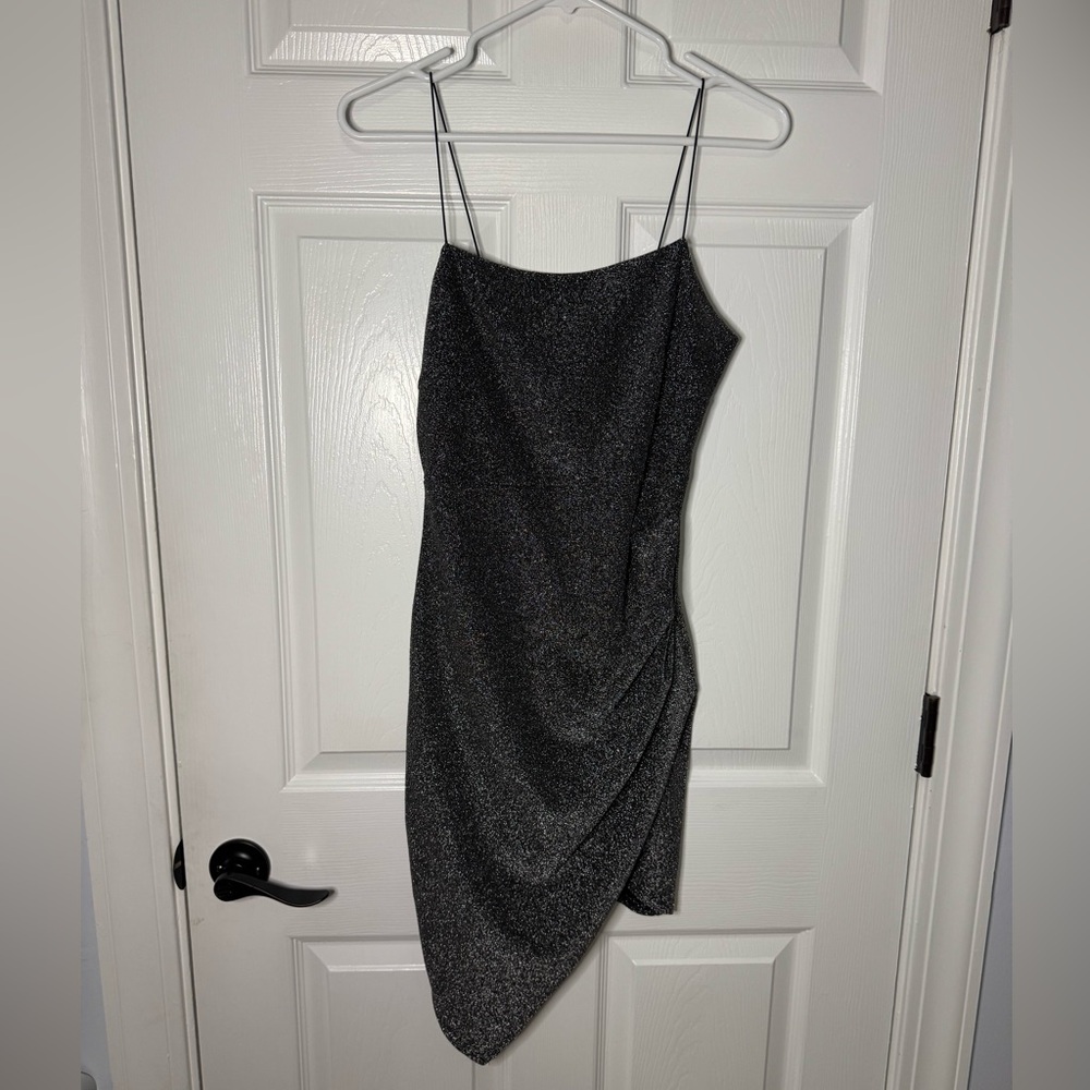 Sparkly Size Medium Windsor Dress